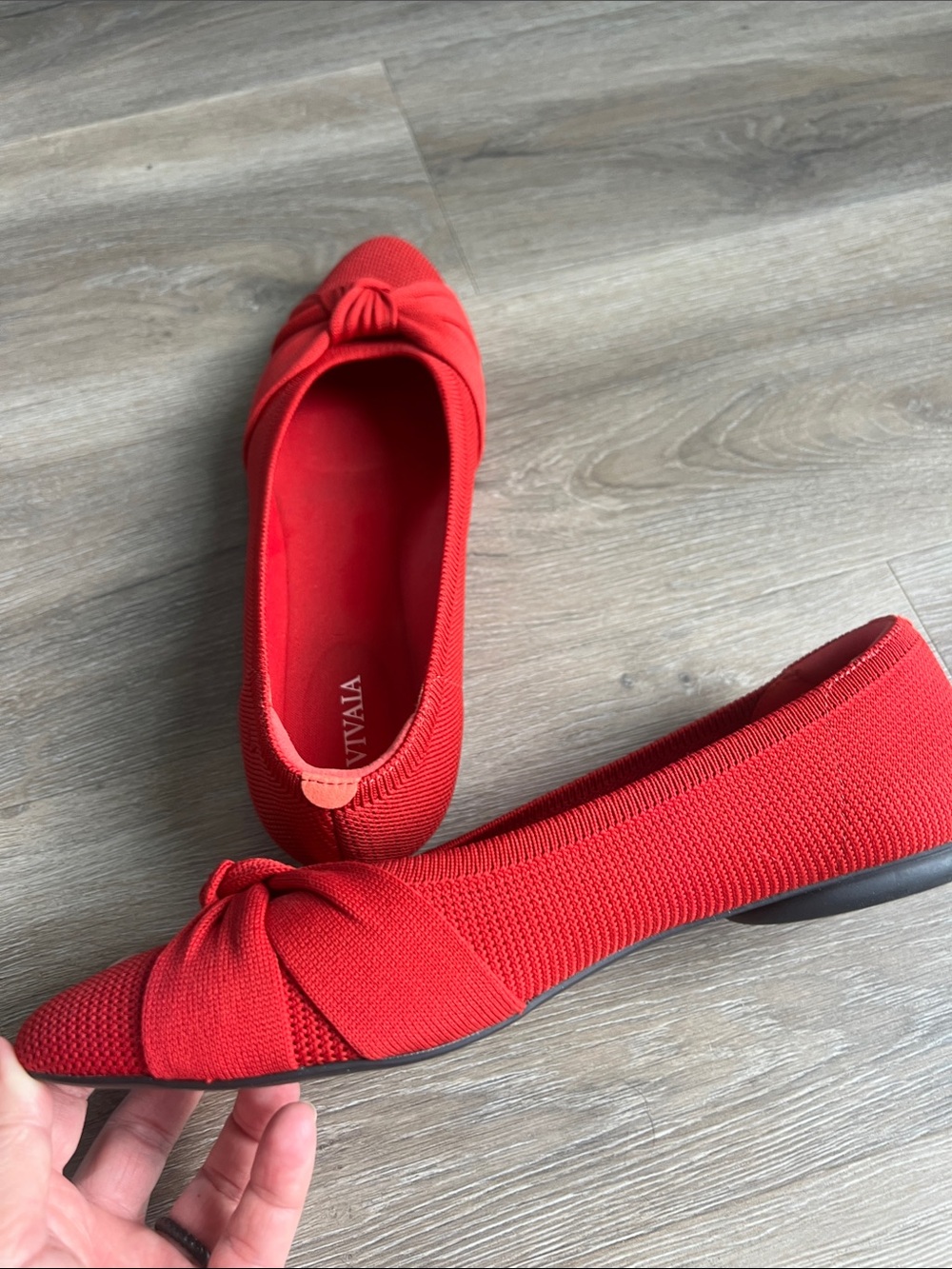 Vivaia Bibi Almond-Toe Knotted Flats in Ruby Red - Picture 8 of 12